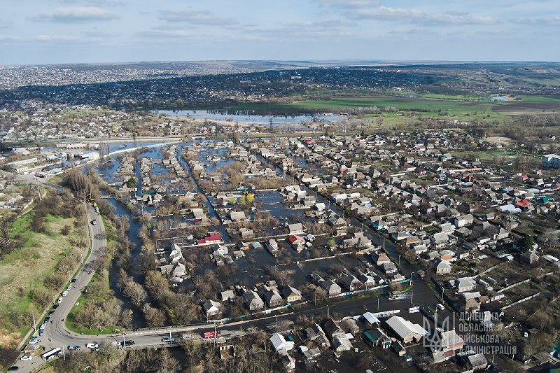 Flooding in Kramatorsk after gateway at the dam was damaged
