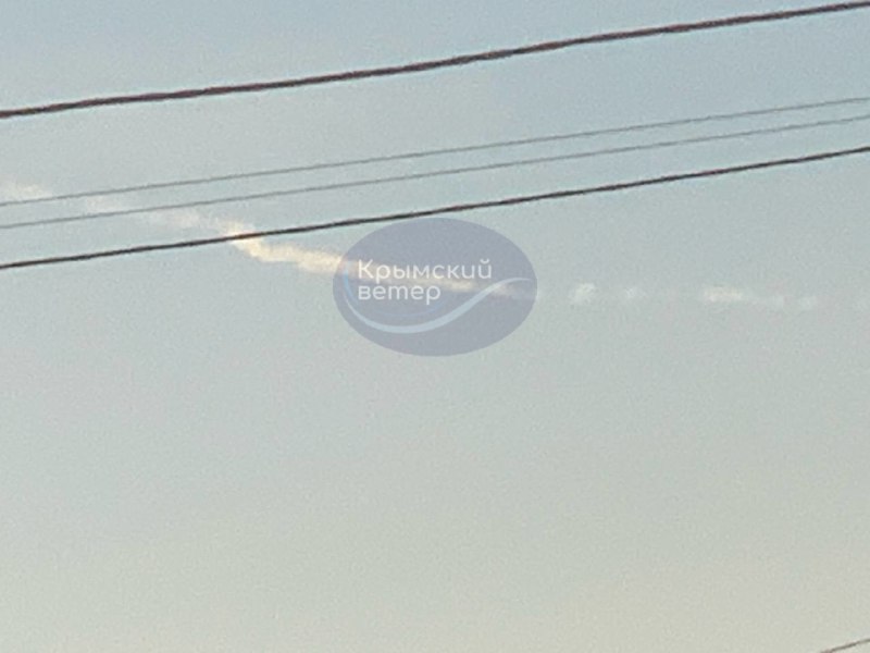 Missile traces near Andriyivka north to Sevastopol