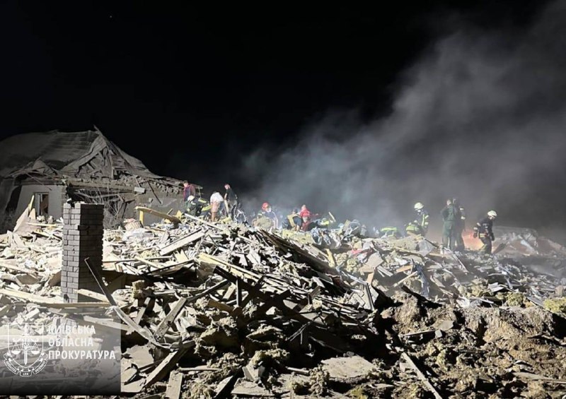 2 person killed, 3 wounded by fallen missile debris in Brovary district of Kyiv region