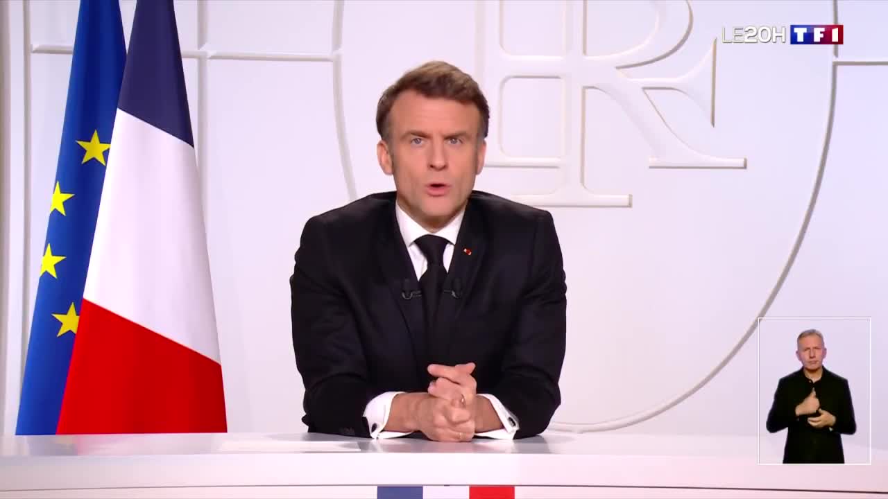 Speech by Emmanuel Macron: The future of Europe does not have to be decided in Washington or Moscow. The threat is coming back to the East.