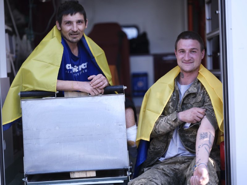 277 Ukrainian POWs have returned from Russian captivity in a new prisoners swap