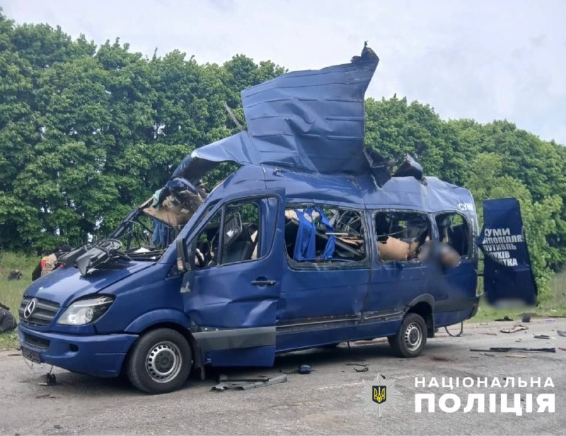 9 people killed, 4 wounded as result of Russian strike at the bus in Bilopillia of Sumy region