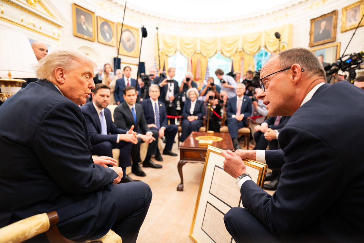 German chancellor Merz after White House visit: “President Trump is key to ending Russia's war of aggression against Ukraine. I told him this today in our talks outside and in the Oval Office: He can put pressure on Russia.”