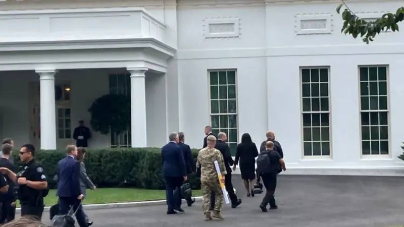 Ukrainian delegation has reportedly brought a map to the White House