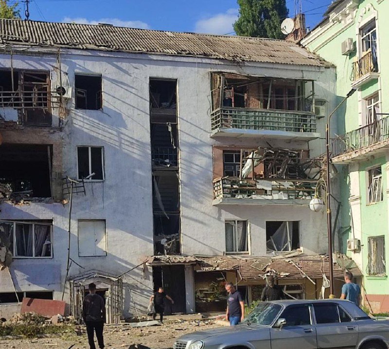 Damage in Kramatorsk as result of Russian bombardment