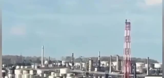 Drone strike at Novo-Ufimsky oil refinery