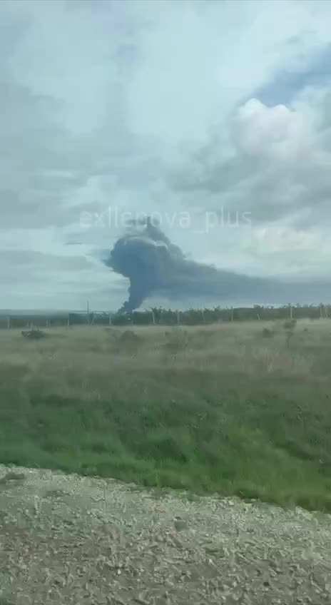 Fuel depot is still burning in Feodosiya