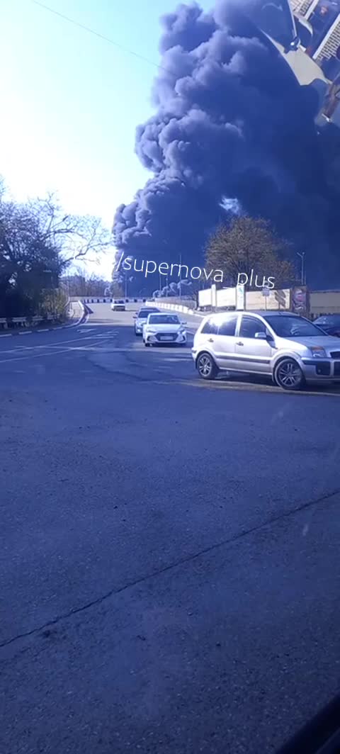 Another fuel reservoir exploded in Tuapse