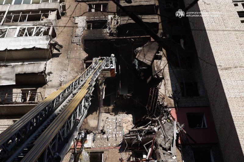 Zwei Tote, zehn Verletzte bei russischem Drohnenangriff in der Stadt Dnipro