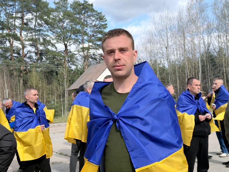 Rusya ile yapılan esir takası kapsamında 193 Ukraynalı asker evlerine dönüyor.