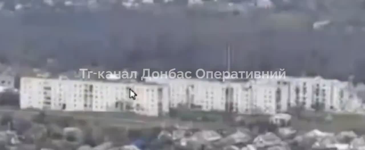 Airstrikes reported in Lyman